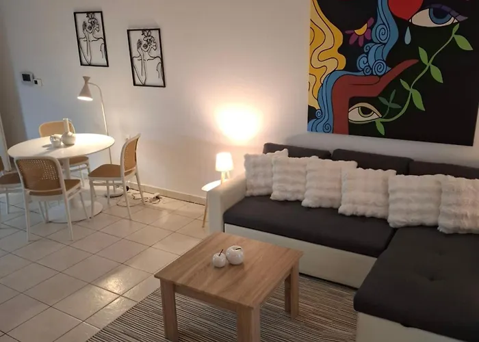 9 Keys Boutique Apartments