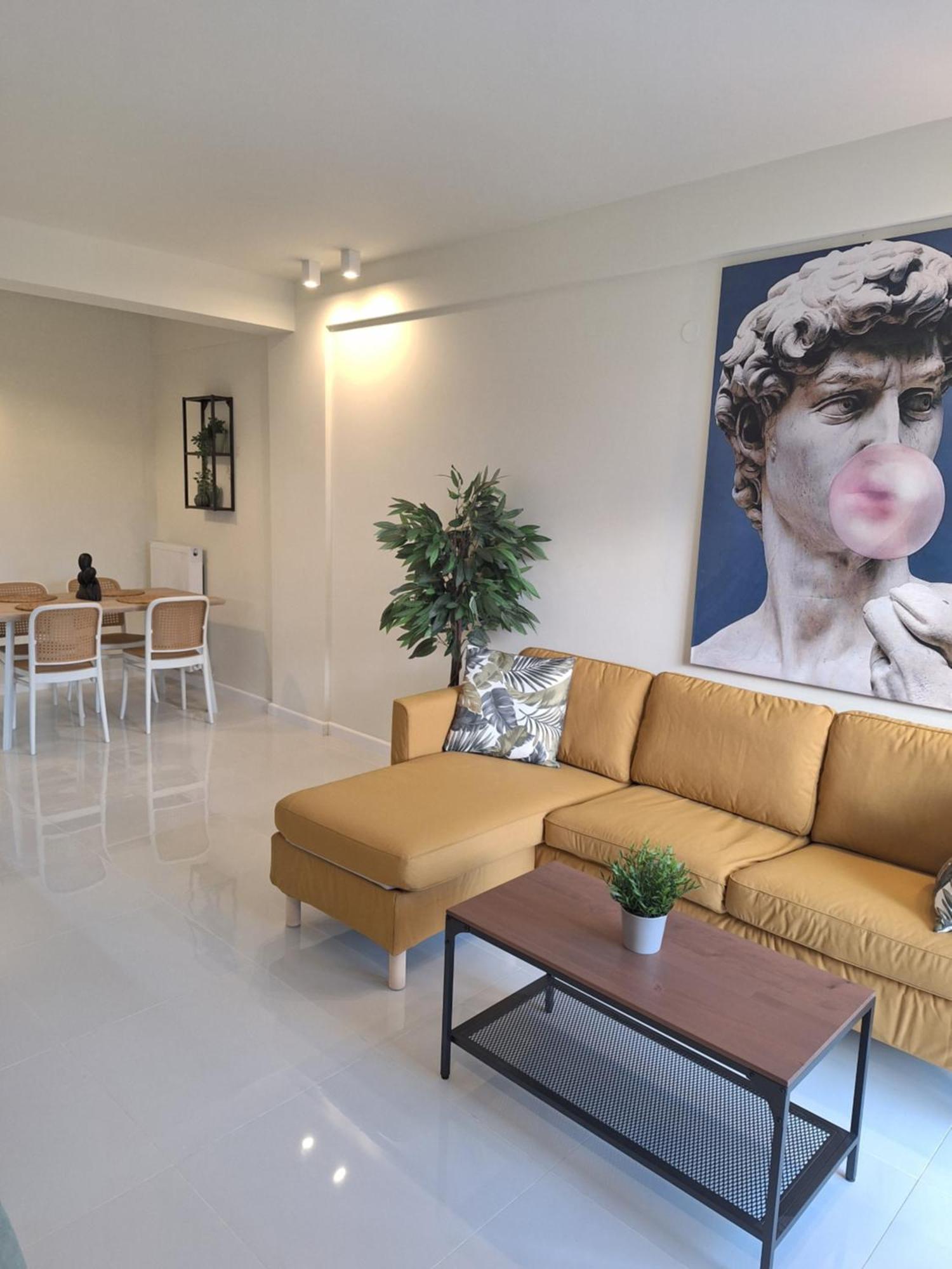 Apartment 9 Keys Boutique
